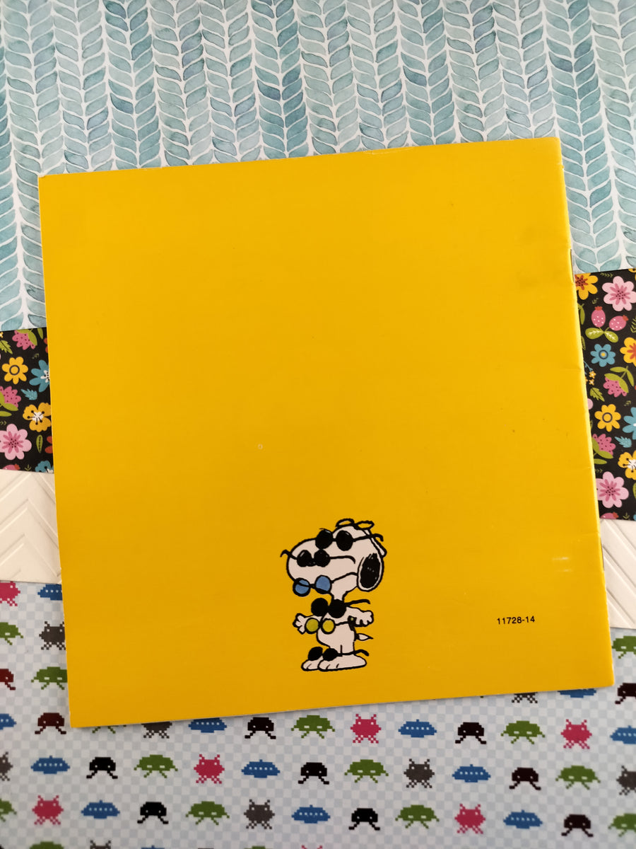 Vintage 1990 Golden Look-Look Book: You're a Star, Snoopy! Snoopy
