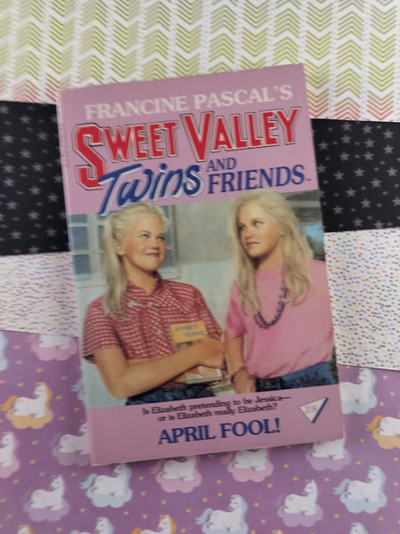 Vintage 1989 Sweet Valley Twins #28 "April Fool!" Softcover, Like New