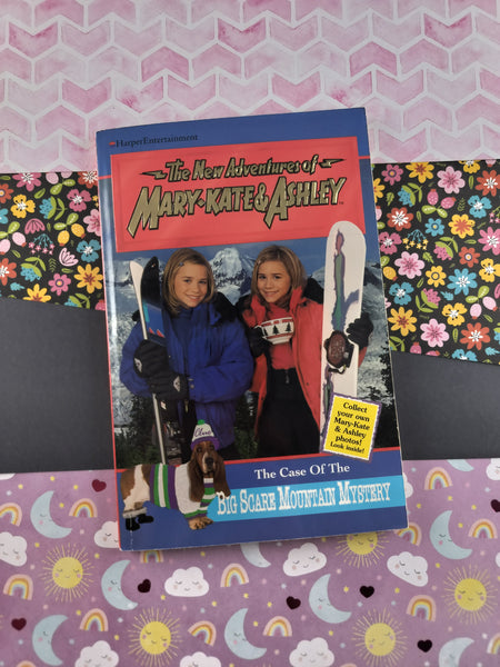 Vintage 1999 1st Printing The New Adventures of Mary-Kate & Ashley: Big Scare Mountain Mystery Softcover