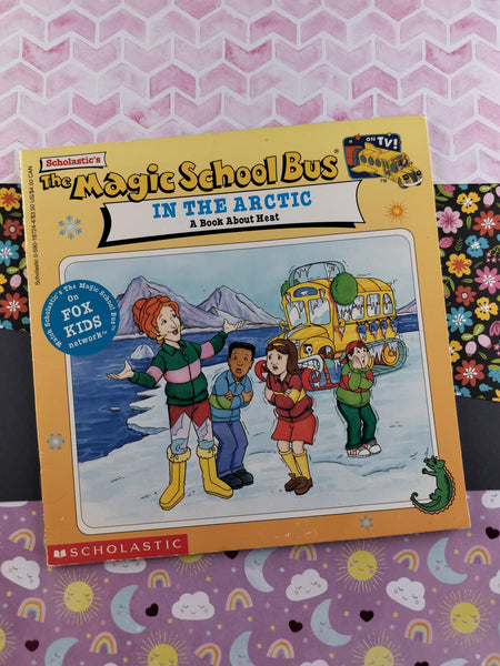 Vintage 1998 Scholastic's The Magic School Bus In the Arctic, Softcover
