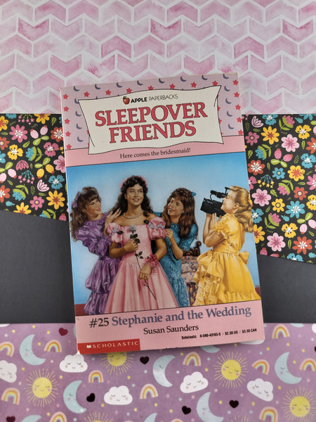 Vintage 1990's Sleepover Friends #25: Stephanie and the Wedding Softcover