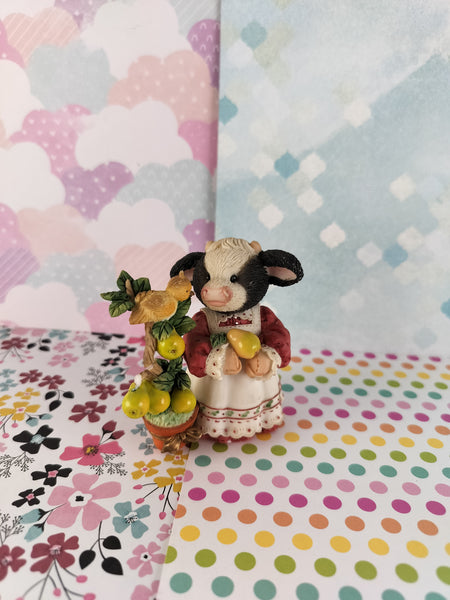 Vintage 1998 Enesco Mary's Moo Moos "I Picked a Sweet Friend" #371327 Figurine
