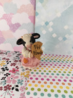Vintage 1997 Enesco Mary's Moo Moos "Friends Forheifer" #319422 Figurine