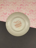 Vintage 1981 Avon Special Memories Mother's Day Collectible Plate, Like New