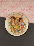 Vintage 1984 Avon Special Memories Mother's Day Collectible Plate, Like New