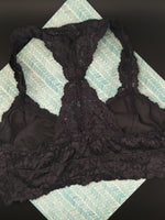Wishlist Women's Charcoal Gray/Black Lace Floral Bralette Size Medium