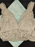 American Eagle Aerie Women's Light Gray Lace Floral Bralette Size Medium