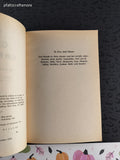 Vintage 1990 1st Printing The Ghost on the Hill by Grace Maccarone Softcover