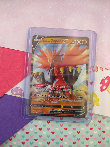 Pokemon TCG Ultra Rare Galarian Zapdos V Chilling Reign Full Art Holo Card 080/198 - NM