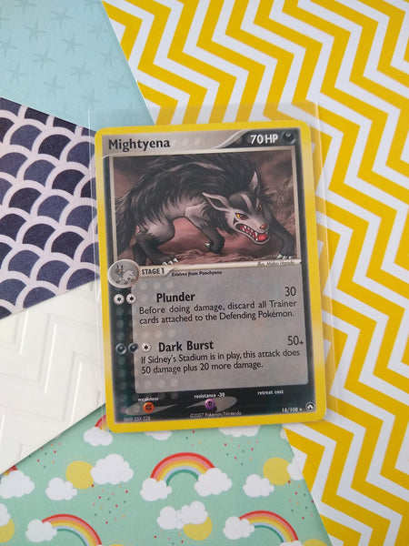 Vintage Rare - Mightyena EX Power Keepers Non-Holo Pokemon Card 18/108 - LP