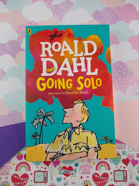 Penguin Random House UK Going Solo by Roald Dahl (2016, Paperback)