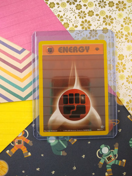 Vintage Energy - 1st Edition Fighting Base Set Pokemon Card 97/102 - NM