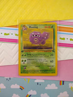 Vintage Uncommon - 1st Edition Weezing Fossil Non-Holo Pokemon Card  45/62 - LP