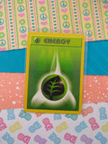 Vintage Energy - Shadowless Grass Base Set Pokemon Card 99/102 - VG
