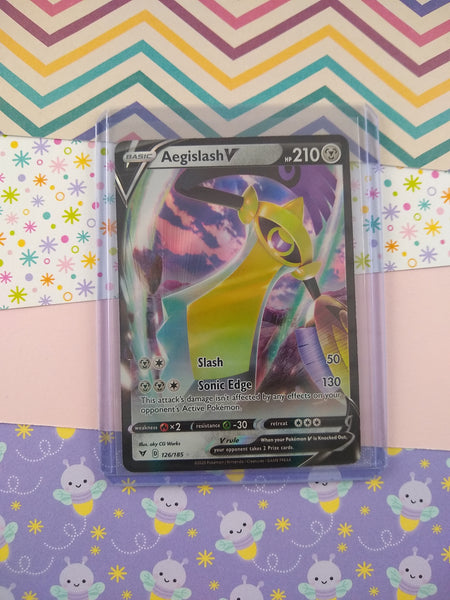 Pokemon TCG - Aegislash V Vivid Voltage Full Art Holo Card 126/185 - N Pfaltzcraftsmore Pokemon TCG - Aegislash V Vivid Voltage Full Art Holo Card 126/185 - N Pfaltzcraftsmore