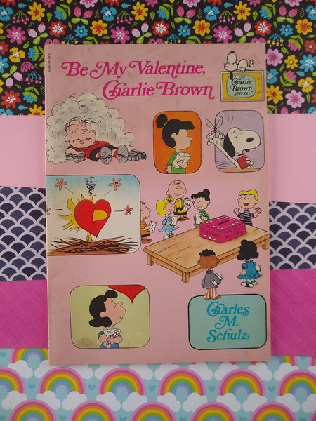 Vintage 1976 Be My Valentine, Charlie Brown Softcover/Paperback, Nice & Clean