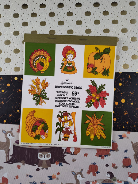 Vintage Hallmark Thanksgiving Autumn Seals Stickers Booklet of 36 Seals/Stickers, New & Unused