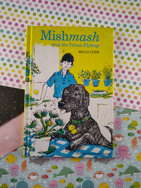 Vintage 1976 Weekly Reader Series Mishmash and the Venus Flytrap, Hardcover