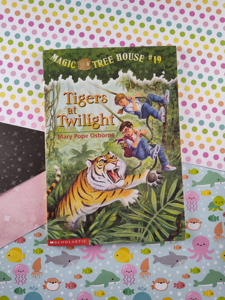 Vintage 1999 1st Printing Magic Tree House #19 Tigers at Twilight Softcover