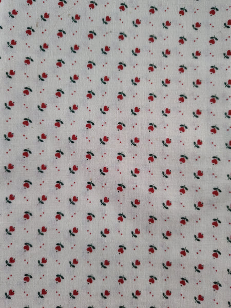 Vintage Flowers Hearts Red White Green Simplistic Fabric Remnant 1 yd x 40" W, Nice & Clean