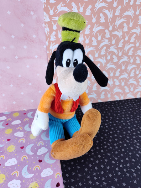 Disney Junior Mickey Mouse Goofy 9" Plush Toy, Nice & Clean