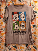 Disney Mickey Mouse & Friends T-shirt Size XL Unisex/Men's