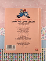 Vintage 1988 A Parents' Guide to Raggedy Ann & Andy's Grow-And-Learn Library Hardcover Book, Like New