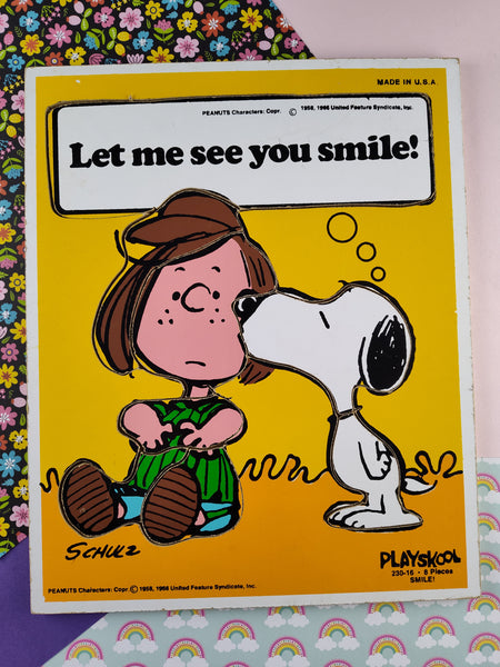 Vintage Playskool Colorful Peanuts Snoopy "Smile!" 230-16 Wooden Frame-Tray Puzzle