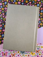 Vintage 1971 Weekly Reader Series The Case of the Scaredy Cats, Hardcover