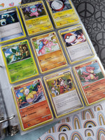 Pokemon TCG Unsorted 1,026 Common & Uncommon Cards in Binder