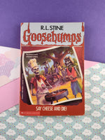 Vintage 1992 1st Printing R.L. Stine Goosebumps #4, Say Cheese and Die!