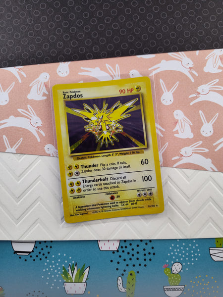 Vintage Rare - Zapdos Base Holographic Pokemon Card 16/102 - LP