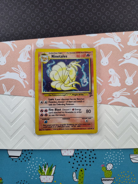 Vintage Rare - Ninetales Base Set 2 Holographic Pokemon Card 13/130 - MP