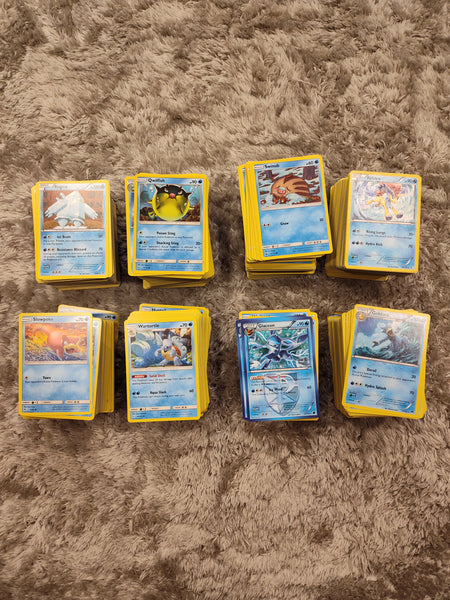 Pokemon TCG Lot 1,500+ Cards, Water Type, No Trainers No Energy