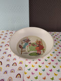 Vintage Oneida Deluxe Little Red Riding Hood-Big Bad Wolf Bowl #3245, Nice & Clean