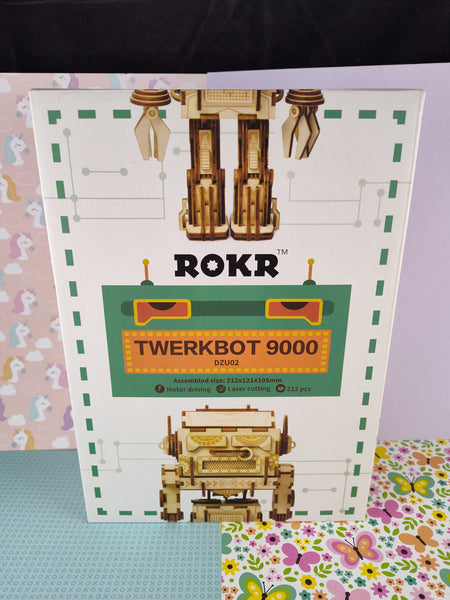 Rokr 3D Wooden Robot Puzzle Twerkbot 9000 DZU02 NIB NEW