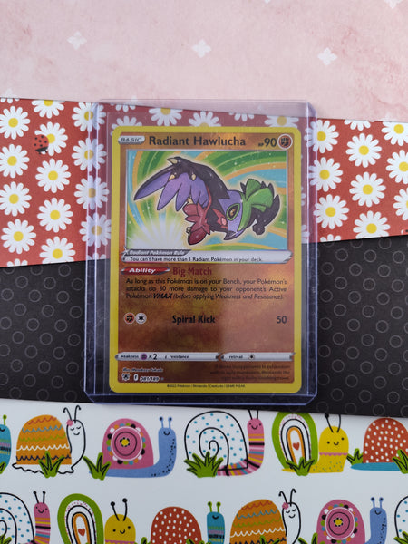 Pokemon TCG - Radiant Hawlucha Astra Radiance Holographic Card 081/189 - NM Pokemon TCG - Radiant Hawlucha Astra Radiance Holographic Card 081/189 - NM