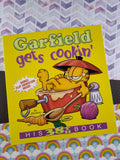 Vintage 2001 Garfield Gets Cookin': His 38th Book, 1st Printing