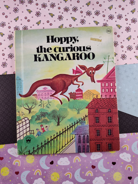 Vintage 1983 Wonder Books, "Hoppy, the Curious Kangaroo" Hardcover