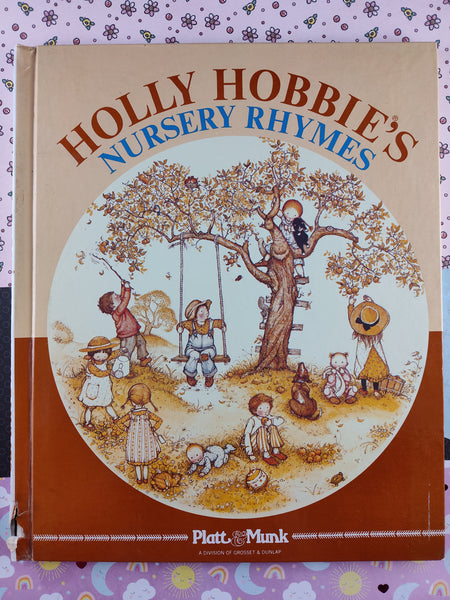 Vintage 1977 Holly Hobbie's Nursery Rhymes Platt & Munk Oversized Hardcover