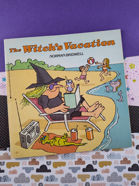 Vintage 1973 Paperback, The Witch's Vacation by Norman Bridwell