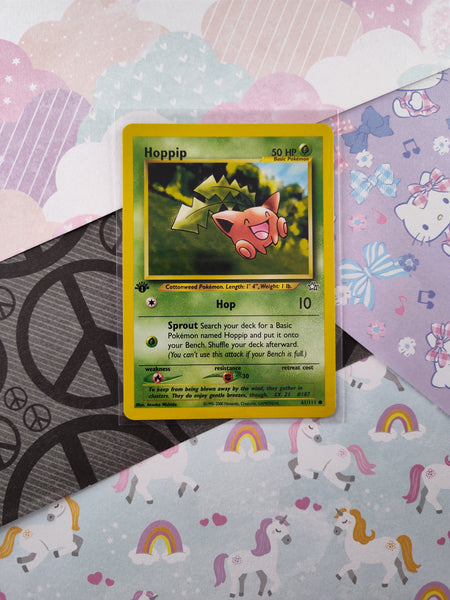 Vintage Common - 1st Edition Hoppip Neo Genesis Non-Holo Pokemon Card 61/111 - VG (B)