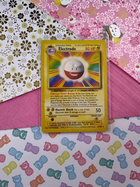 Vintage Rare - Electrode Base Set Non-Holo Pokemon Card 21/102 - MP (C)