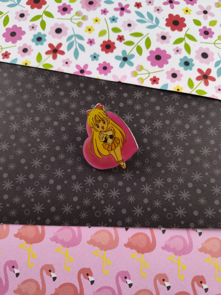 Vintage Sailor Moon Sailor Venus Pink Heart Enamel Pin/Brooch, Bandai Japan TKTAT