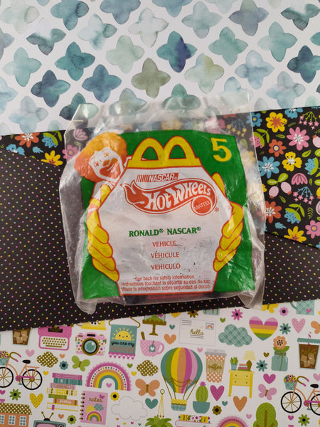 Vintage 1998 Hot Wheels Ronald Nascar Happy Meal McDonalds Toy SEALED