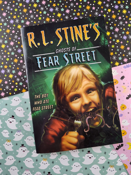 R.L. Stine Ghosts of Fear Street: The Boy Who Ate Fear Street (2011, Paperback)