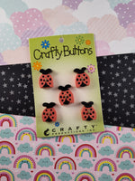 Vintage Crafty Productions Inc. Crafty Buttons, Cute Lil' Wooden Ladybugs Set/5