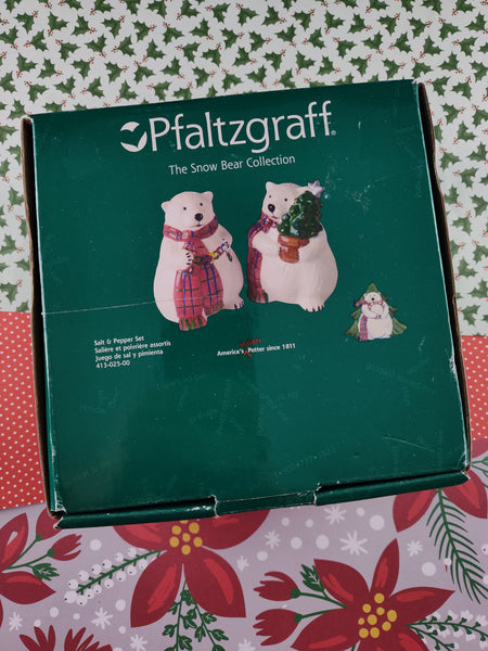 Vintage Pfaltzgraff Winter Holiday Snow Bear Salt & Pepper Set, Nice / Clean in Box