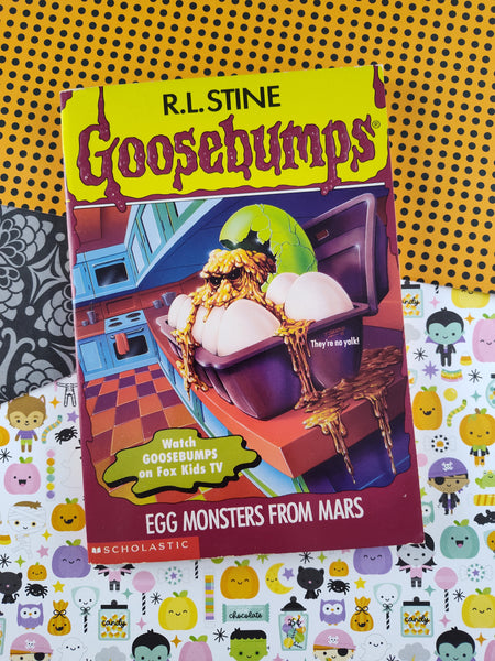 Vintage 1990's R.L. Stine Goosebumps #42, Egg Monsters From Mars