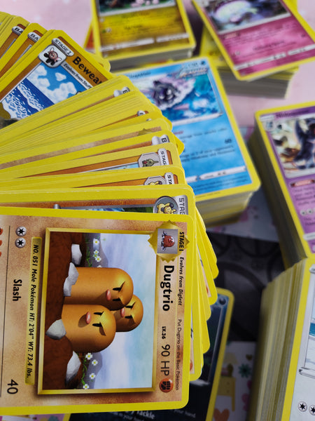 Pokemon TCG - Bulk Lot/900 Non-Holo Cards, LP to NM Pfaltzcraftsmore Pokemon TCG - Bulk Lot/900 Non-Holo Cards, LP to NM Pfaltzcraftsmore